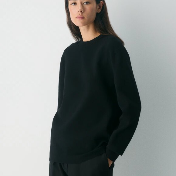 NWT Calloway Sweater - BLACK - SIZE SMALL - OBO